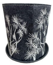 Load image into Gallery viewer, tī kōuka white on grey