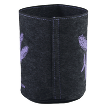 Load image into Gallery viewer, koromiko on dark grey