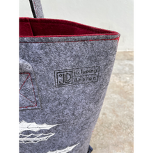 Load image into Gallery viewer, rewarewa on grey / burgandy