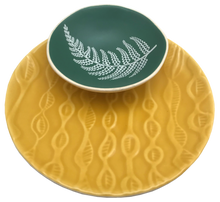 Load image into Gallery viewer, white fern on green