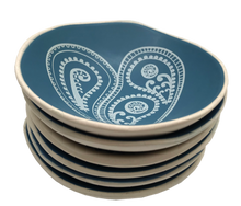 Load image into Gallery viewer, aroha paisley on blue