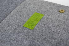 Load image into Gallery viewer, white toetoe on green · light grey backpack