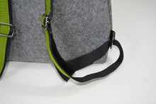 Load image into Gallery viewer, white toetoe on green · light grey backpack