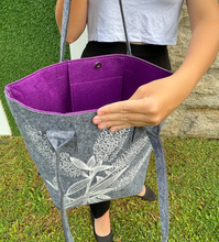 Load image into Gallery viewer, white koromiko on grey / purple