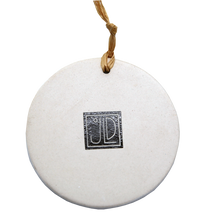 Load image into Gallery viewer, blue manuka on white